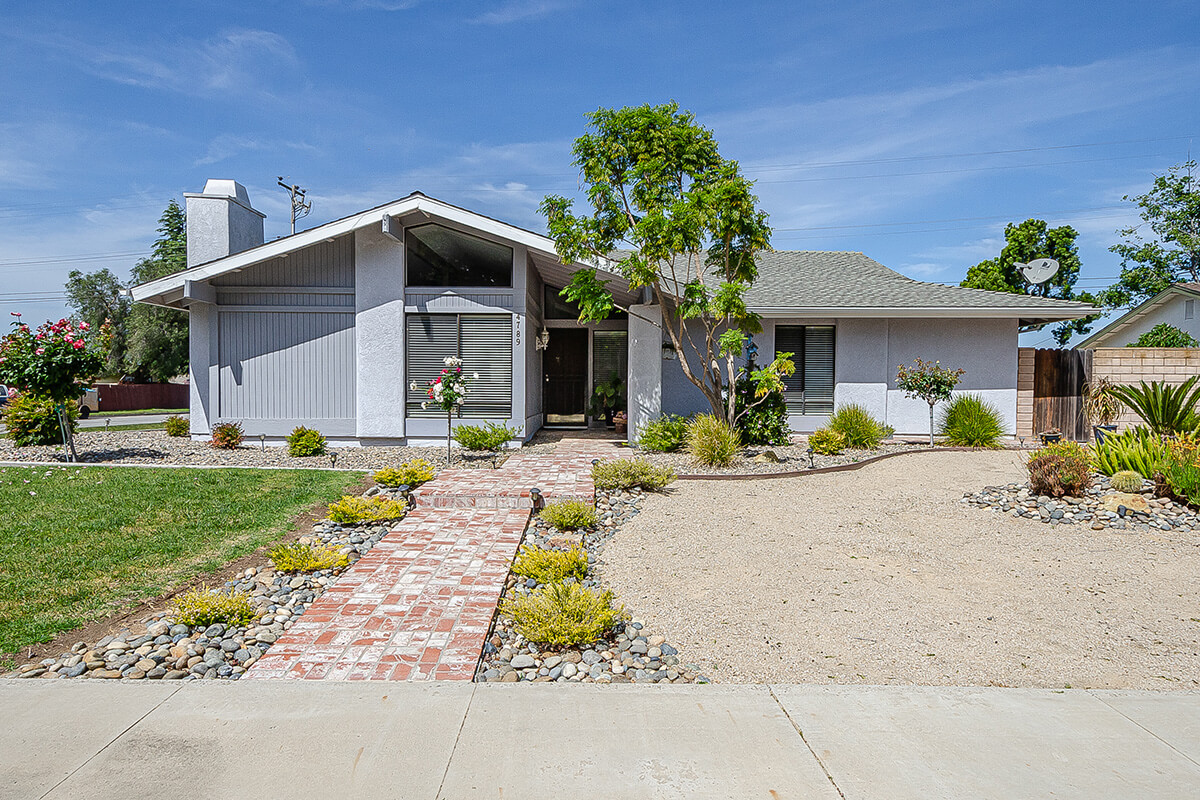 4789 Tiffany Park
